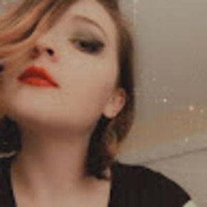 Meet your Posher, Eva